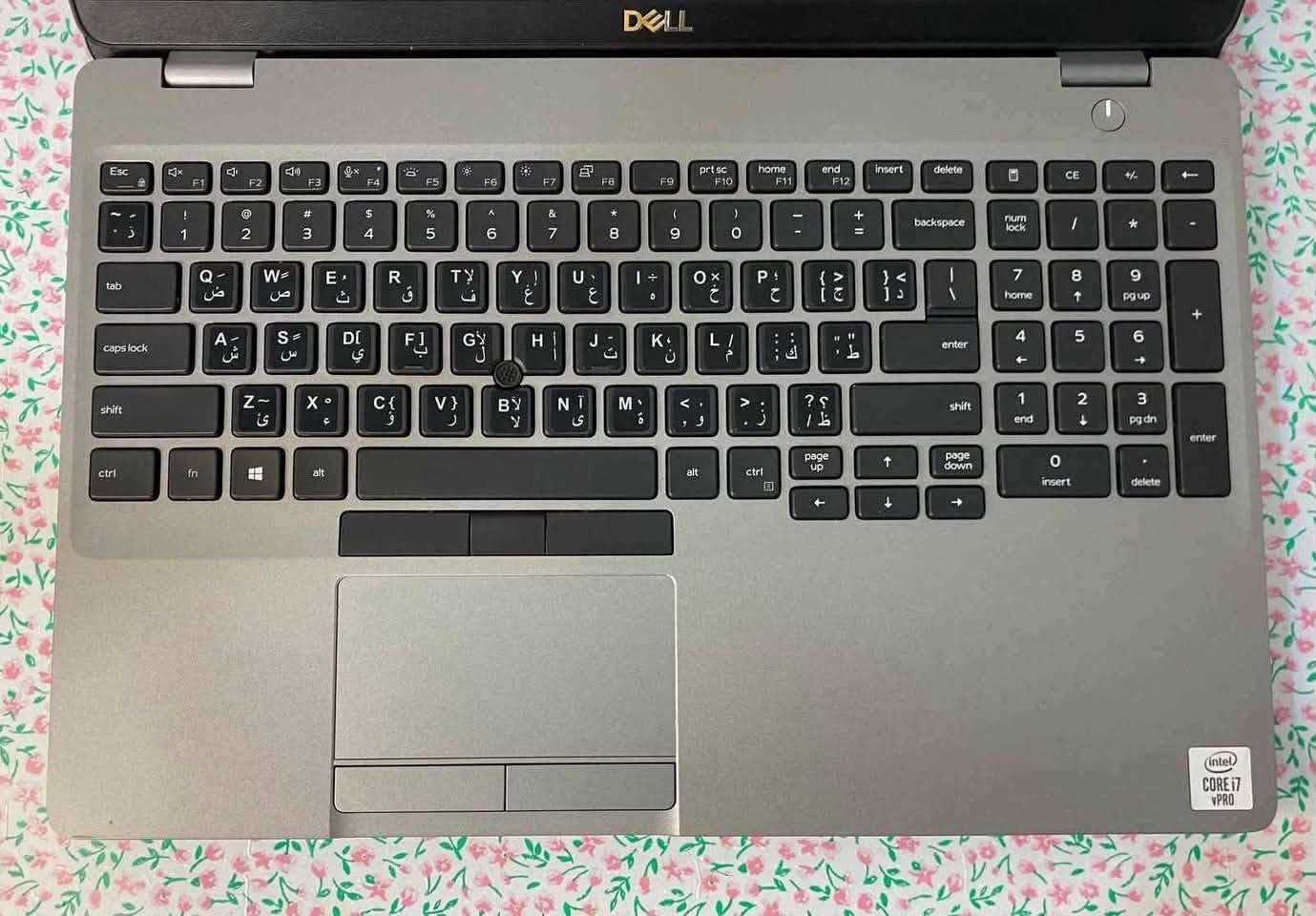 💼 Dell Precision 3551 –لابتوب نظيف جدًا استخدام شخصي

💪 مصمم لتحمّل أثقل البرامج بكل سلاسة مثل:
AutoCAD – 3ds Max – Adobe Photoshop – Premiere Pro – Revit – وغيرها.

￼

💭 المواصفات التقنية:  
🔹 المعالج: Intel® Core™ i7 - الجيل العاشر - فئة H (للأداء العالي والمتعدد المهام)  
🔹 الرام: 16GB DDR4 – تشغيل برامج متعددة بدون أي بطء  
🔹 التخزين: 512GB SSD – سرعة خارقة في تشغيل النظام ونقل الملفات  
🔹 كرت الشاشة الداخلي: Intel UHD Graphics – 8GB  
🔹 كرت الشاشة الخارجي: NVIDIA Quadro P620 - 4GB – مخصص للرندرة، التصاميم، والهندسة  
🔹 الشاشة: 15.6 إنش – دقة FHD 1920×1080 – عرض دقيق وواضح  
🔹 كيبورد: ضوئي بإضاءة خلفية – ستاندرد ستيكر A-E (عربي + إنكليزي)
السكن الديوانية
الرقم ***********
