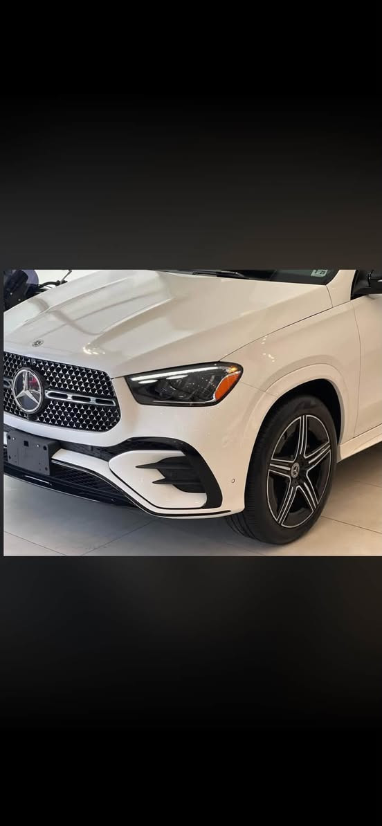السلام عليكم
مرسيدس GLE 350  2024 AMG 

ماشية 11 الف فقط

فول   مواصفات AMG بلاد

بانوراما 

خمس كامرات

كشنات تدفئة تبريد 

دشبول بيانو

داخل مشمشي  

انارة داخلية متغير

نظام خرائط

فول رادارات امامي خلفي  جانبي 

حساسات 360 درجة  

اوتو ستوب 

اوتو هولد 

صندوق كهرباء 

استيرن كهرباء

شفتات استيرن

‏‎مقعدين خزن(ميموري)

شحن وايرلس 

( حادث جاملغ خلفي  صبغ

والصندوق نصفه صبغ 

بدون دواخل بدون ايرباك)

السعر: 51,000$ وبي مجال

للاستفسار: ***********
