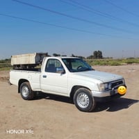 تويوتا • بيكاب • مديل ٢٠٠١