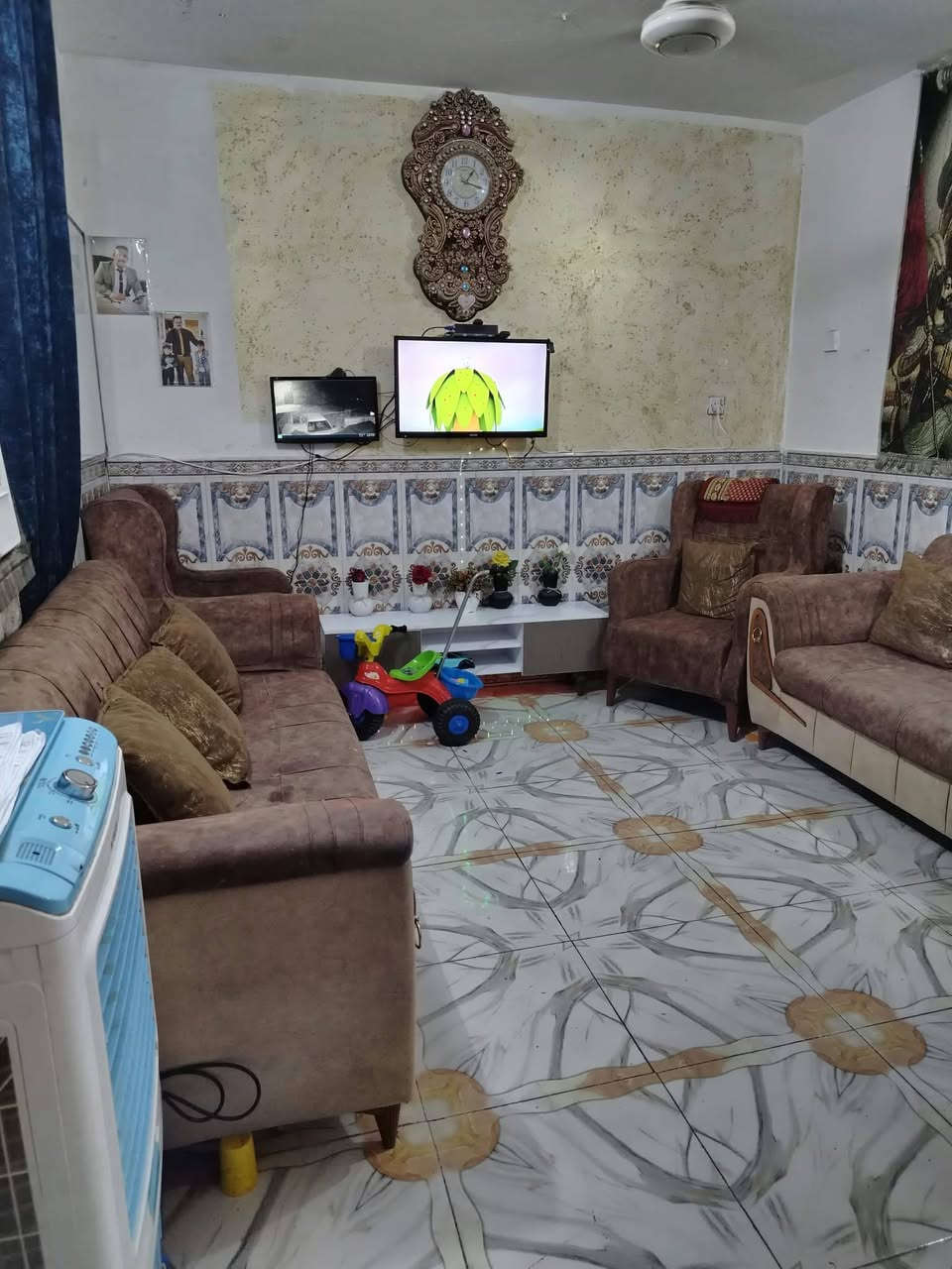 سيد خضير الشارع الاول • غرفه وصاله • كهرباء وماء
