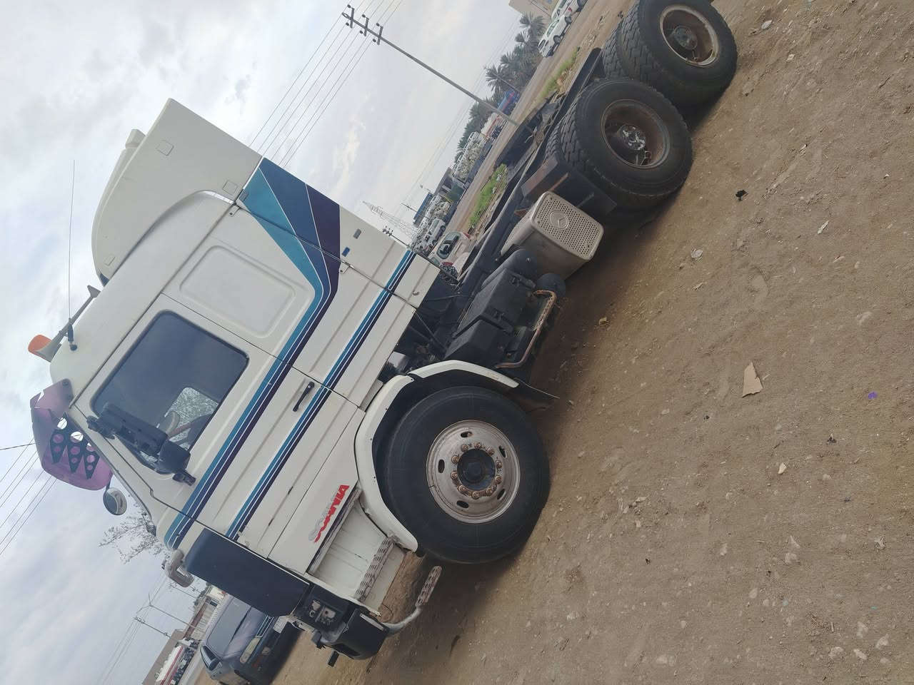 سكانيا • للبيع