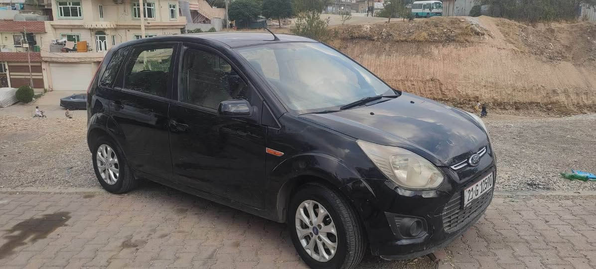 Ford Figo  2012  Niva

 شه ريكه ى نيڤا

دوو جام كاره با
گير ئوتوماتيك
١٧٢ هه زار كم ڕۆشتووه

گێڕو مه كينه و ته بريد  بەشەرت 
چوار تایەی تازە ماڵی دۆستە 
سەیارەی مەعرەز نیە 

سه نه وى زينگه ى تازه يه تا ٢٠٢٩ تحويل به شه رت

سۆنەریم داناوە

سعری ٧٤ گەڵاو معامەلەیە کەم 

T/ *********** السليمانية, العراق
