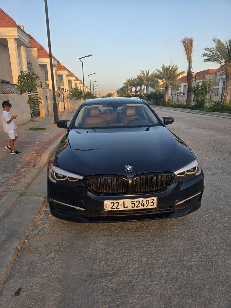 السلام عليكم للبيع او للمراوس bmw..g31 ستيشن   سياره كلها بلاد بدون ضرر  جاهزه من كلشي  مواصفاتها معروفه محرك ٢٠٠٠ تون توربو  رقم اربيل سنويه باسمي السعر ١٢٢  وبيها مجال للاتصال *********** مكاني بغداد المنصور بغداد, العراق
