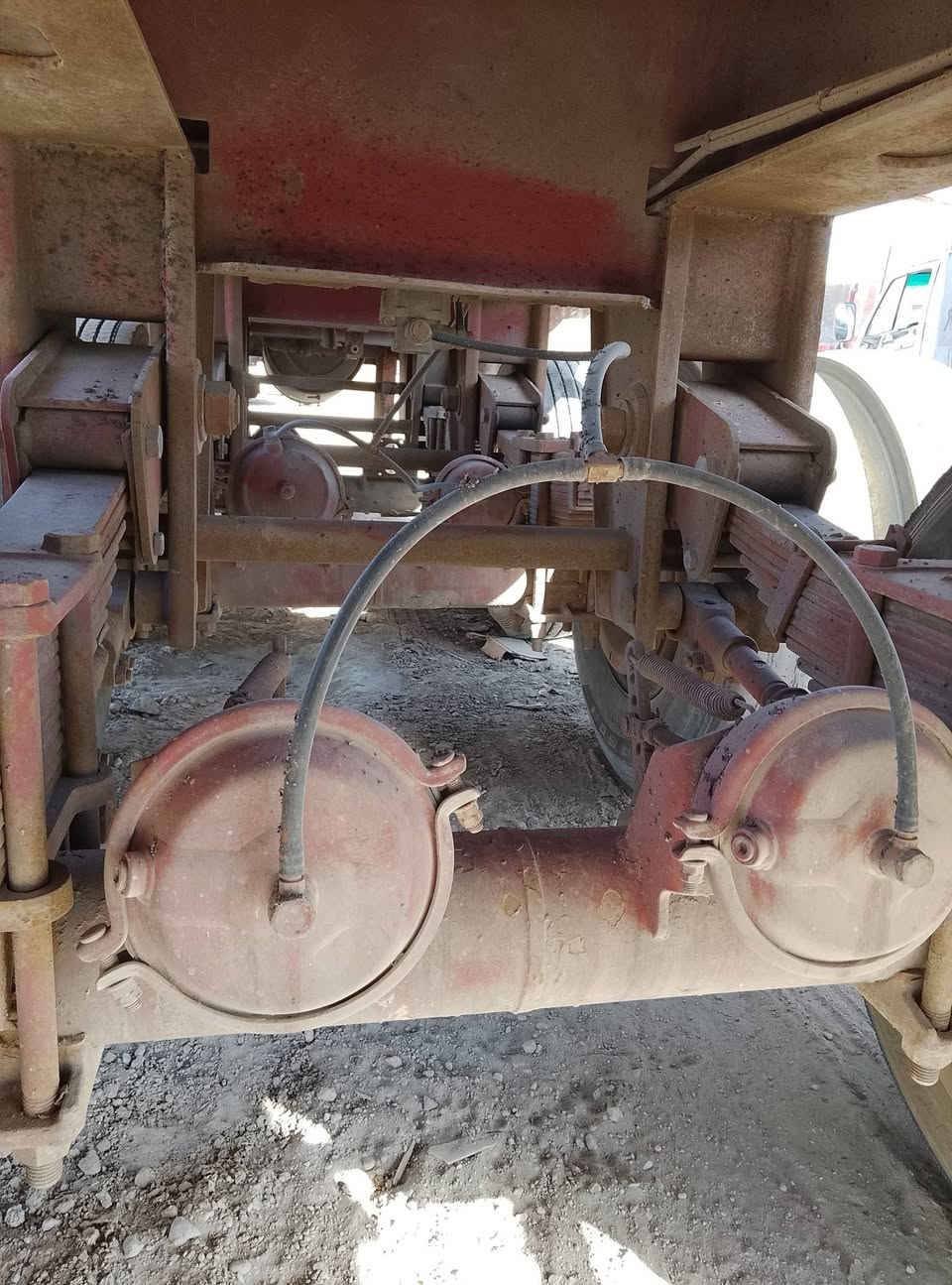 عربانه حداديه المانيه شريط ثلاث محاور مزوج جاهزه للعمل طول 12ونص للاستفسار.*********** مكلف بلنشر
