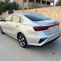 سيراتو ٢٠٢٠ • ١٦٠٠ سي سي • رقم بغداد