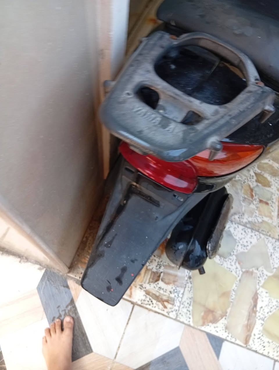 دراجه 60 عصفوريه جديده للبيع نظيفه محرك ما مفتوح نظيفة كلش اي عطل ماكو تجي اشوفه وفحصها يله تأخذها تاير جديد محرك جديد كلشي جديد السعر 275 وبيه مجال للتواصل عبر الواتس اب ***********
