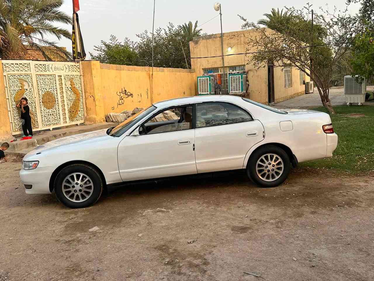 يالله شيزر موديل ٩٤. سياره مكفوله كص نقل جثه. عيب شرعي. مكينه وكير وحداديه تخم تاير  كله جديد. ما بيها اي نقص. سيار ه  
جهازه. مكاني. ناصريه. رفاعي. 
مكينه ثنين ونص ففتي. 
سعر ٤٠ ورقه وبيها مجال قليل 
***********
