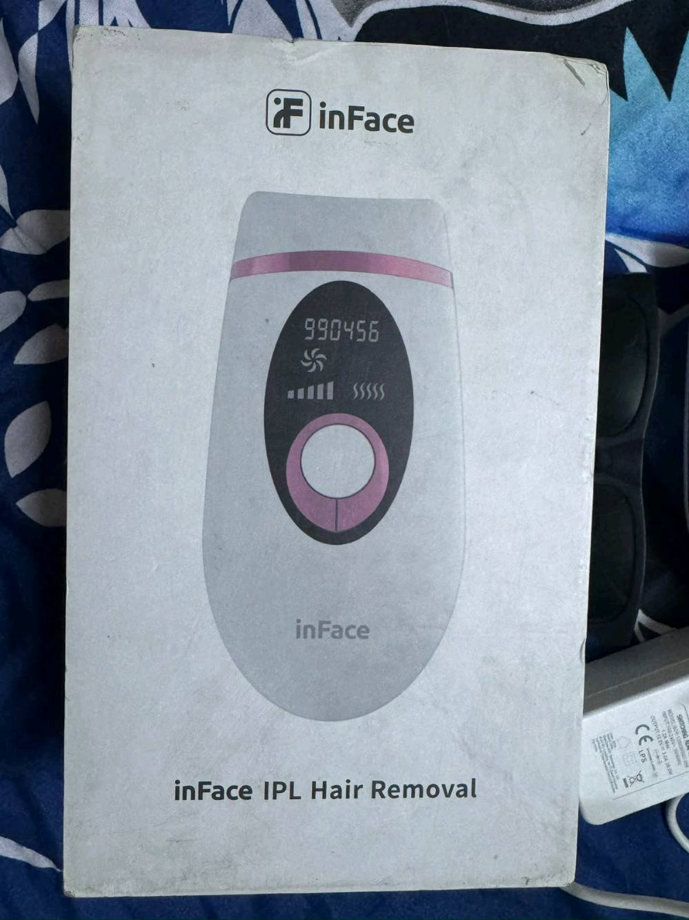 جهاز ليزر لازاله الشعر نوع  inface مستعمل قليل. عدد ضرباته المتوفرة 962 الف من اصل مليون ضربة . مزود بمروحه تبريد . ويحتوي علبة فيها الجهاز والمحوله . لكن النظارة مكسورة للاسف
الجهاز يشتغل طبيعي 100%؟ ومابي أي ضعف بالنبض أو مشكلة بالتبريد/المروحة
الجهاز يشتغل طبيعي
الموقع بغداد البلديات 