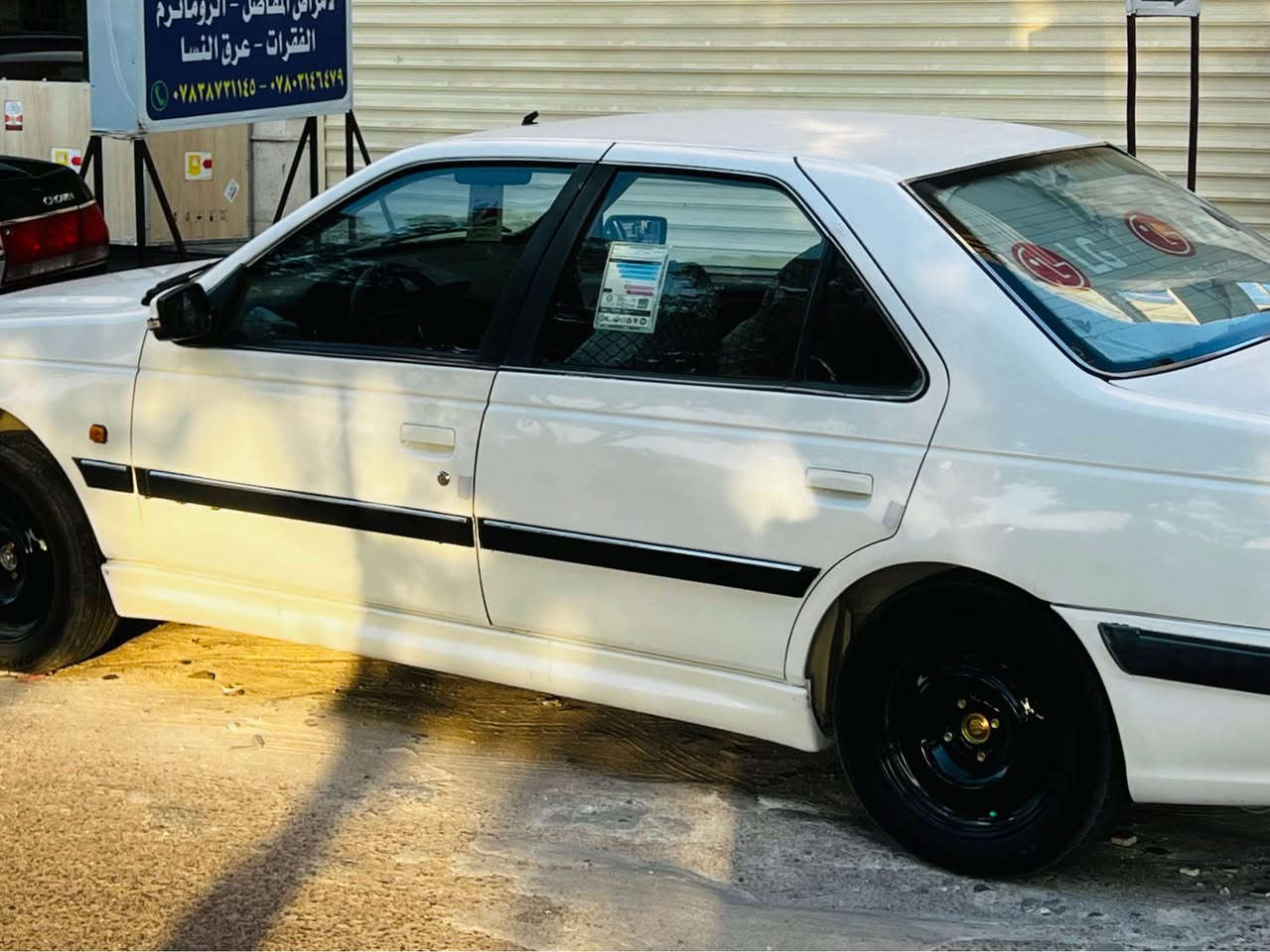 لبيع او مراوس بيجو بارس 2018 كفاله من الضربه وتبديل والصبغ ماعده تكحيلات بـ هلالات 
مكينه وكير وتبريد خير من الله 
سنويه منتهيه 
سعر 50 وبيها مجال 
رقم *********** الزبير, البصرة
