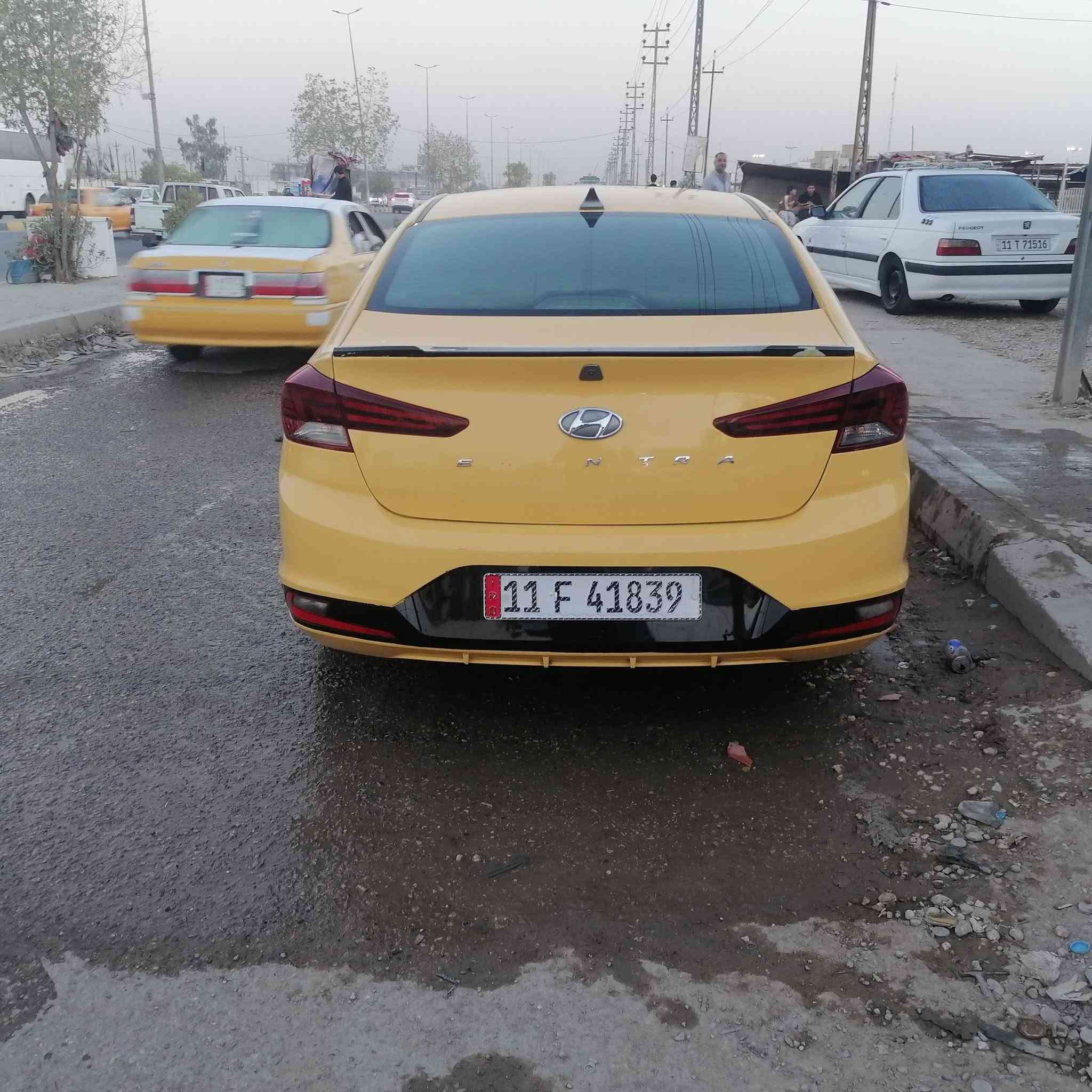 للبيع الانتره موديل 20 أمريكي حادثه جامغ وبنيد بدون دواخل شواصي كفاله فول بصمه  واحد على واحد رقم بغداد ماشيه 173 الف خطين بنزين وغاز هيه غرامات مصفره مكينه كير الي مرغوب 6 نمر حداديه تبريد كله جاهزه  مكان الديوانيه السعر 115 قفل مكانه الديوانيه رقم موبايل ***********

