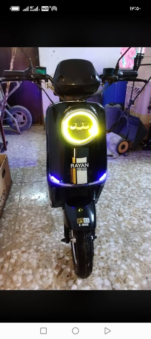 دراجة شحن للبيع الاسم R900 الموصفات
1اللون أسود
2 شركة ريان
3 السرعة ٩٠ حقيقي
4 ملف 1200 واط
5 سويج وبصمة تشغيل عن بعد
6 مديل 2025
الغراض الي وية الدراجة
سلة مال دراجة و بايدرات وجاد و مرايات وشاحنة وكهربايات كاملة وشغالة بس مابيهة بطاريات 
🔴 تنويه مهم بدون بطاريات
🔴 السعر ٣٥٠ وبيهة مجال
🔴 اللسفسار الاتصال على الرقم ***********
