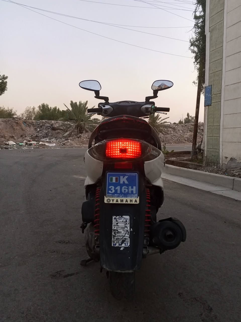 سلام عليكم سكنس نثيه كهربائيات كله شغله سلف او شاير او بك لايت هندر شغل نواقصه شي بسيط ناقصه بنز كلج خلفي او جعجه مكاني بغداد الشعب سعر ٣٥٠ وبيه مجال لطيبين رقمي ***********
