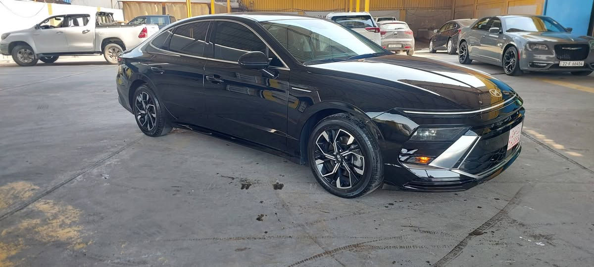 هوندا سوناتا 
مودیل 2024
مواسەفات
بەسمە 
شەغال 
کامێرا 
کوشن جلد 
رادار 
لێدران 
کلین تایتل 
کەمێک جەملغ ساردە کووتە 
بێ ئێرباگ
ژمارە کاتی 3 مانگ لەگەلە 
نرخ 178 وەرەقە 
شوێن هەولێر 
***********
*********** أربيل, العراق
