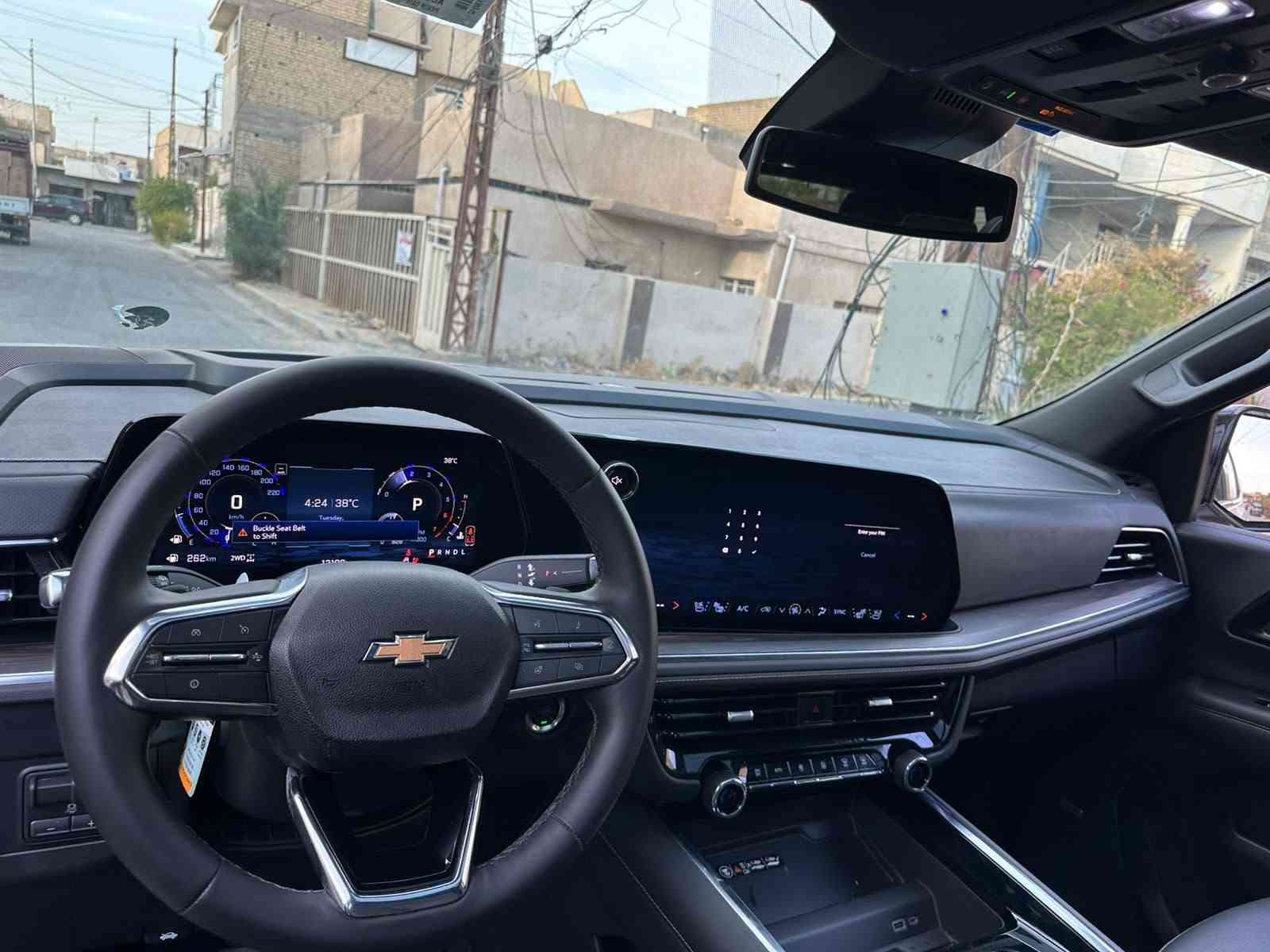 السلام عليكم
سياره تاهو وارد امريكي 
الموديل 2025
ف بريمير
فول مواصفات 
الحادث موضح بل صور 
مبدل باب وجاملغ 
الباب نفس الون 
رقم بغداد شهداء السياره 
وكاله عامله بيها 
مكاني بغداد محموديه 
***********
