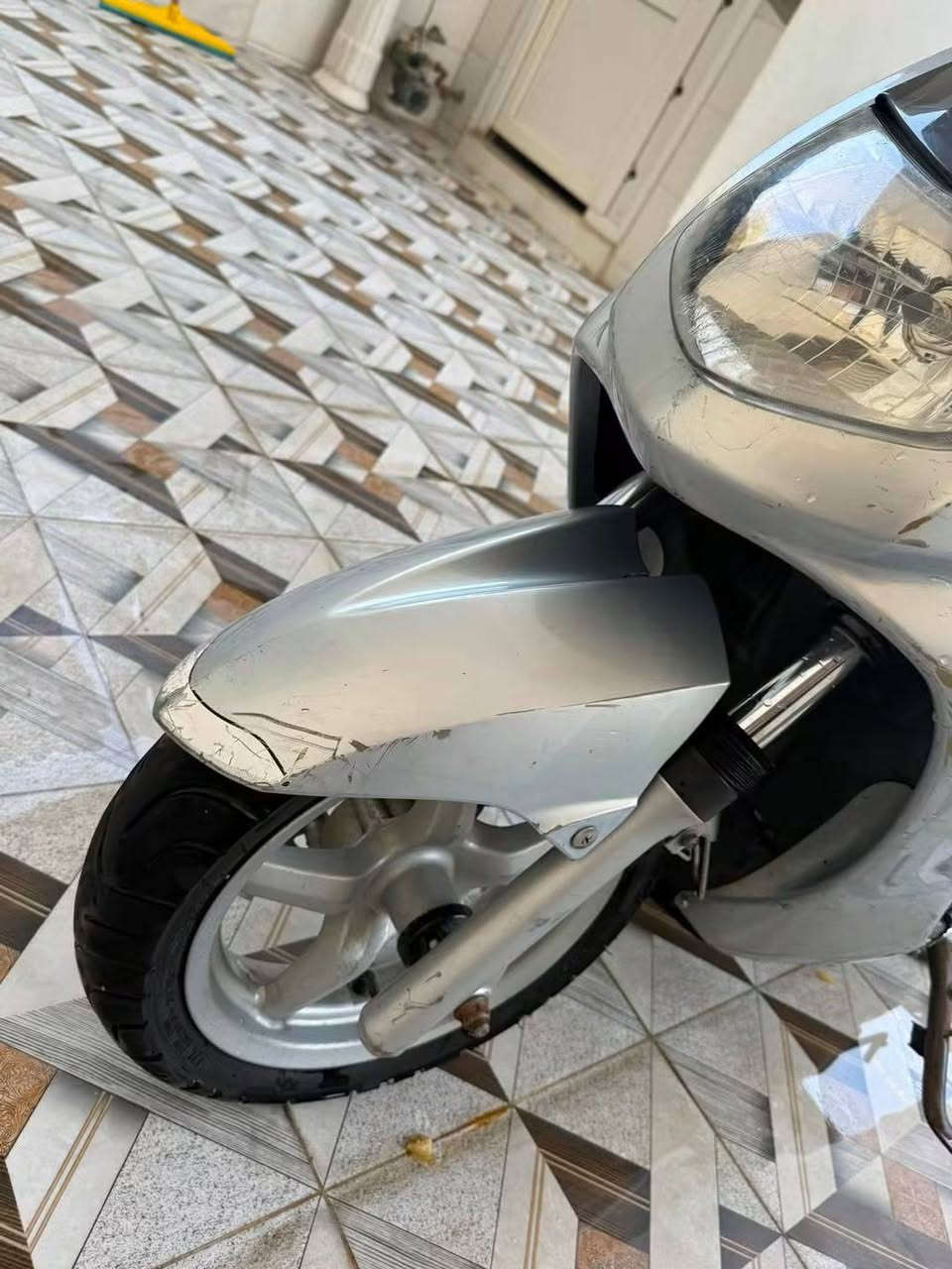 سكنس ياباني 110 للبيع دراجه كاملة سلف هندر شغال كهربائيات كامله استان كهربائي مكينه ناعمة شلعتها حلوه متعرف بيها جيب فيتر وافحص على راحتك السعر ٥٧٥
الاتصال***********
العنوان بعقوبه
