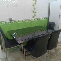 ميز طعام • طول ٢م • ٤ كراسي