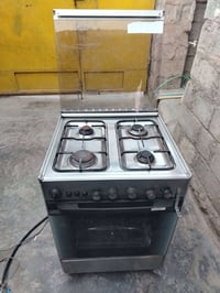 طباخ • نضيف • للبيع