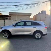 سورنتو 2016 بيها 153 وبيها مجال بدون ايرباك حادث خلفي محرك 2500 خمسة ر...