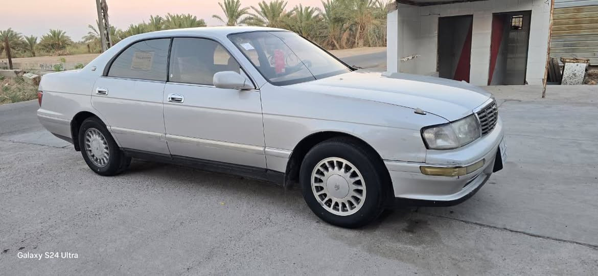 بطه فصل موديل 95 مكفوله من الكص ونقل جثه مصبوغه بس قماره والجاملغات الخلفيه سياره نضيفه وحلوه تخم تاير جديد كهربائيات كلها شغاله تجي وتشوفها السعر 63 وبيها مجال (***********
