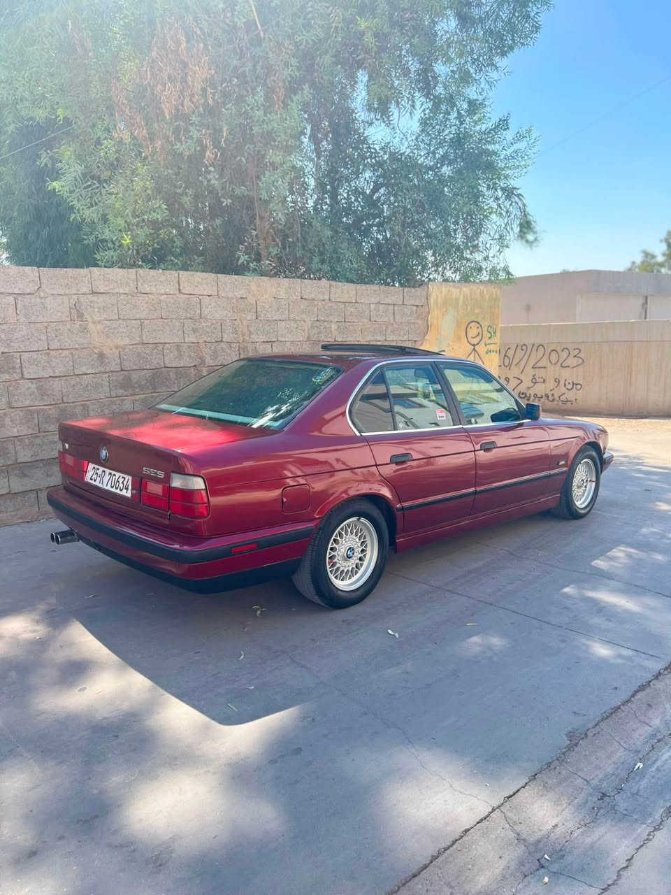 بيئم BMWموديل 1991گيرومحرك شرط محرك 525بيلدي توماتيك مواصفات 4جامات ومرايه كهربائي قوفل مركزي ABSسلايت كهربائي كوشنات كهربائي تبريد حارو بارد شغال كهربائي ⚡️ عام شغال تاخم تايرات ويل كروم بيلدي جديد صدر كول جديد سيارة صبوخ عام جمالية بدون ضراب و بدون حادز سنوي جديد مشروع وأتني راقم جديد هزه جديد وبيه كوبون بانزين موجود شرط تحويل وواكال سعرة 59$💸بيه مجال *********** كركوك, العراق
