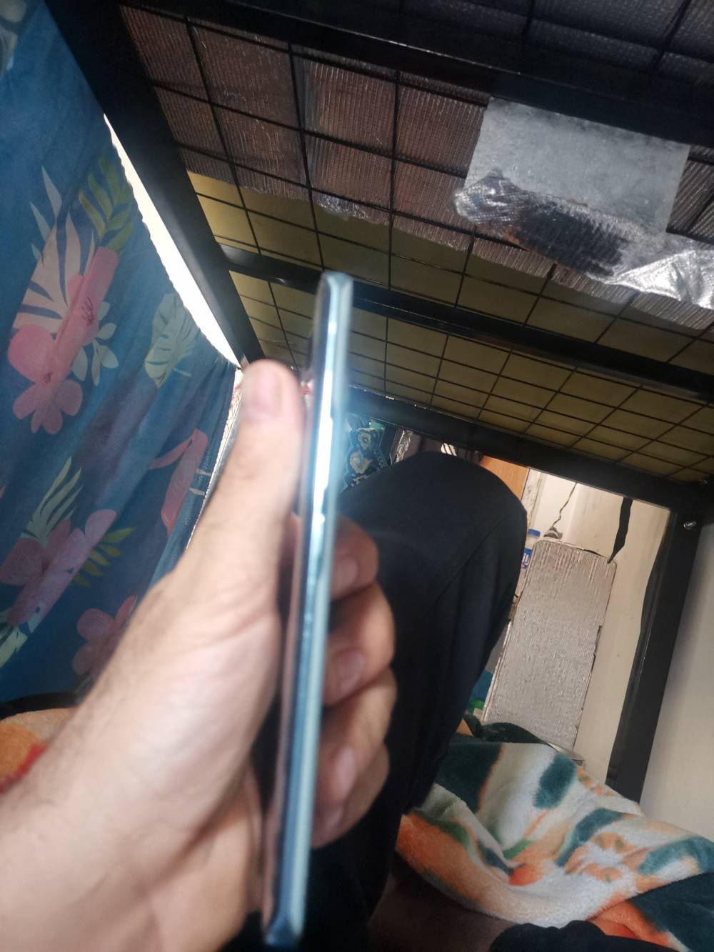هونر9xc
معاه الكرتونة ووصلة شاحن وجراب 
رامات 12+12
مساحة 256
 يوجد فطر بسيط في الضهر مافتح
السعر 300
حالته ممتازه استعمال خفيف

مكاني بغداد الكرادة

***********