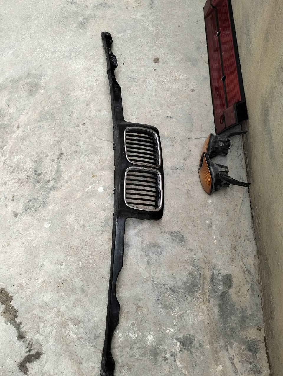 قطع غيار • متفرقة • للبيع