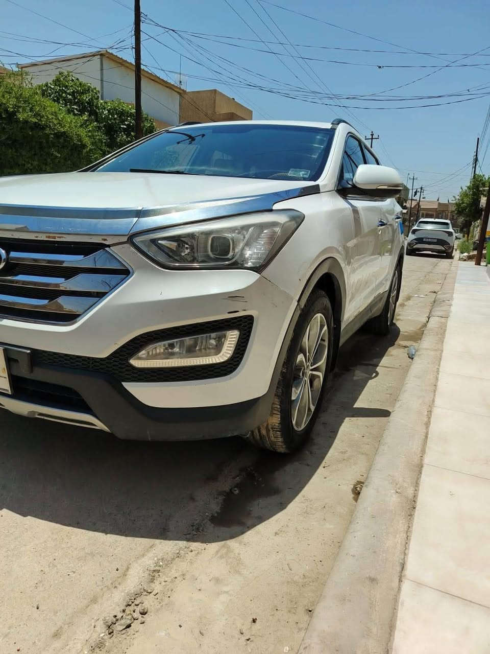 🚘 للبيع او المراوس بسورنتو  هيونداي سنتافي 🚘
✅ وارد خليجي�✅ محرك 3300 – 6 سلندر�✅ دفع رباعي�✅ 7 راكب�✅ تبريد 3 قطع�✅  تحكم بالستيرن�✅ مرايا شفط�✅ حساسات أمامية وخلفية�✅ كاميرا خلفية�✅ إشارات بالمرايا�✅ بدون صبغ �✅ بارد كصة البنيد وبارد بين الجاملوغ والباب
📍 مكان السيارة: بابل�💰 السعر: 150 وبيه مجال 
📞 للاستفسار: ***********
