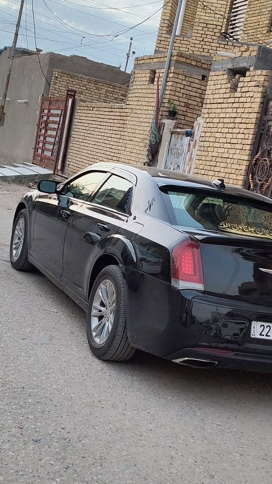 اوباما مديل ٢٠١٨ امريكي لبيع 
ضربتها خفيفه كلش كما موضح بلسونار 
الناصريه شارع جامعة العين 
السعر ٢٠٥ وبيها مجال
***********
