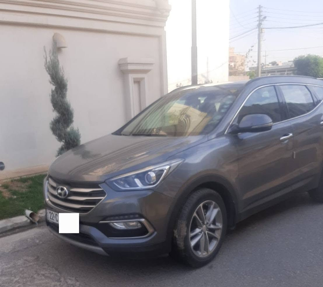 هيونداي سنتافي خليجي 2018  فول موصفاات 6v  بانوراما دبل اكسل  فول لفول بدوون ضرر بدون دعم. . . 
رقم اربيل جديد نسويه هزه جديد ماشيه 144كيلو متر 
مكان سياره اربيل *********** واتس أربيل, العراق
