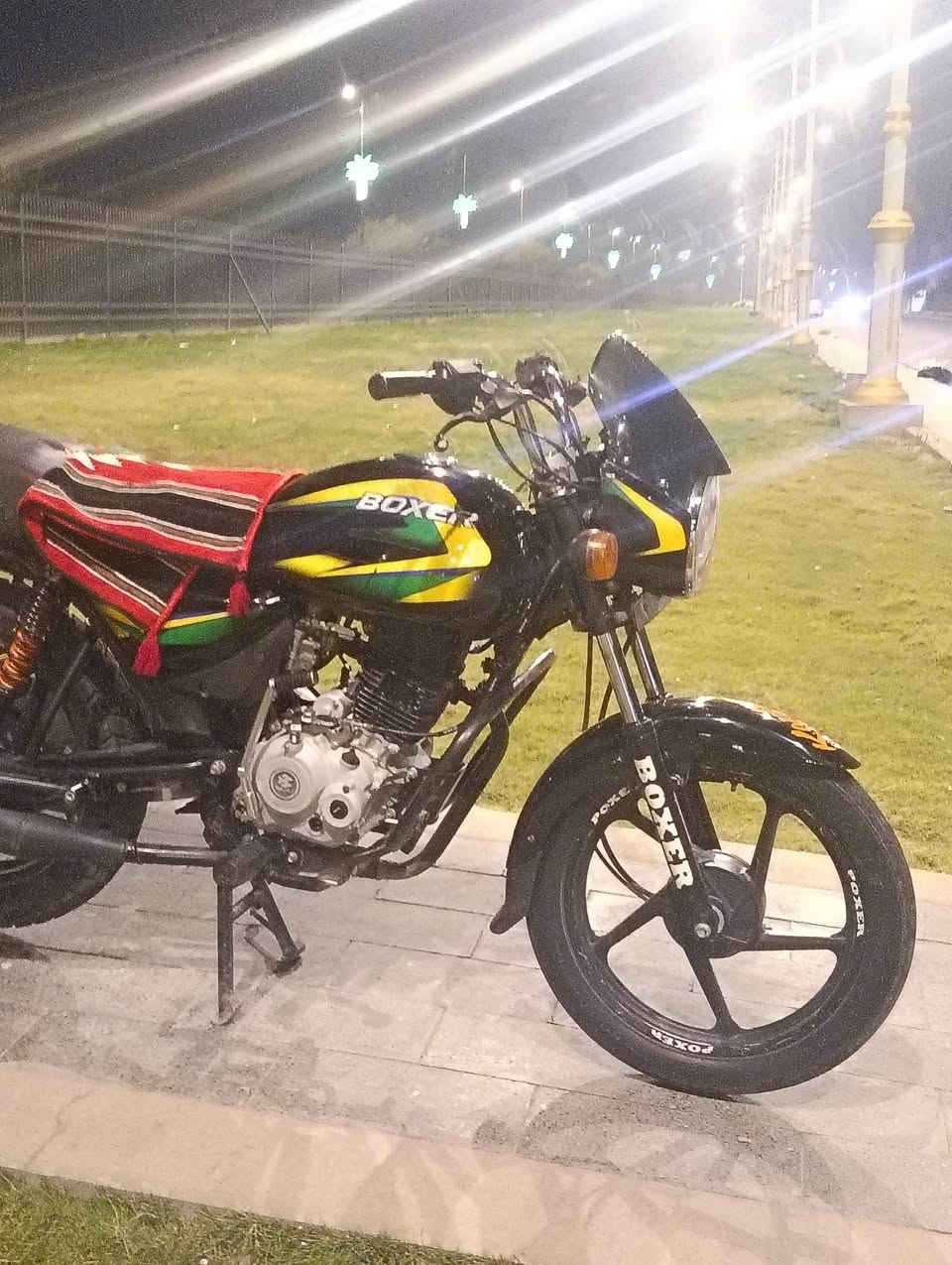 سلام عليكم دراجه بوكسر موديل 21اوراق اصولي بس تروح ترقم دراجه تخبل ناعمه سعر واحد و250وبيه مجال رجاء مو شراي لاتطب مكاني بابل مسيب+***********

