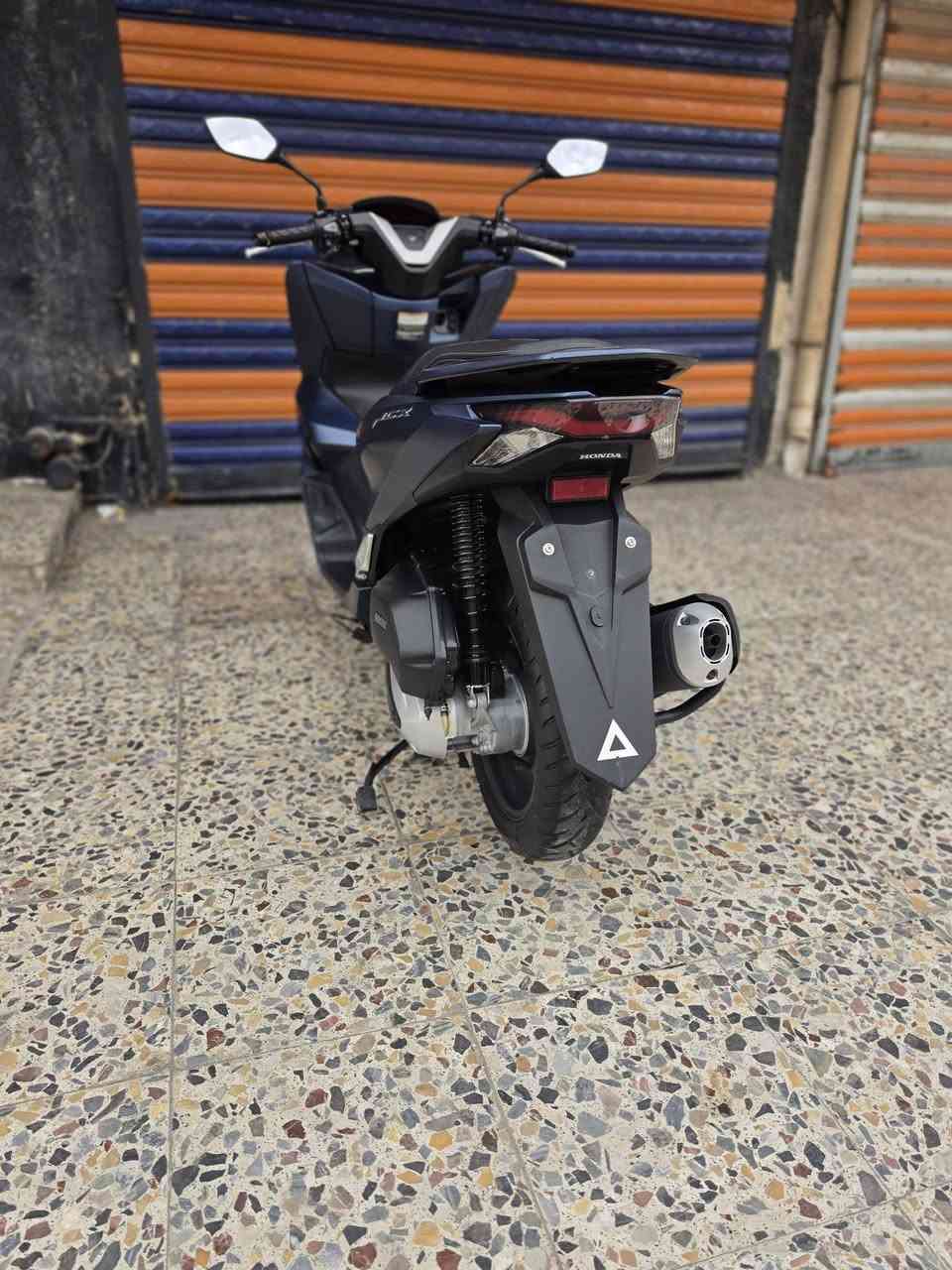 PCX • جيل الخامس • ١٠٠٠