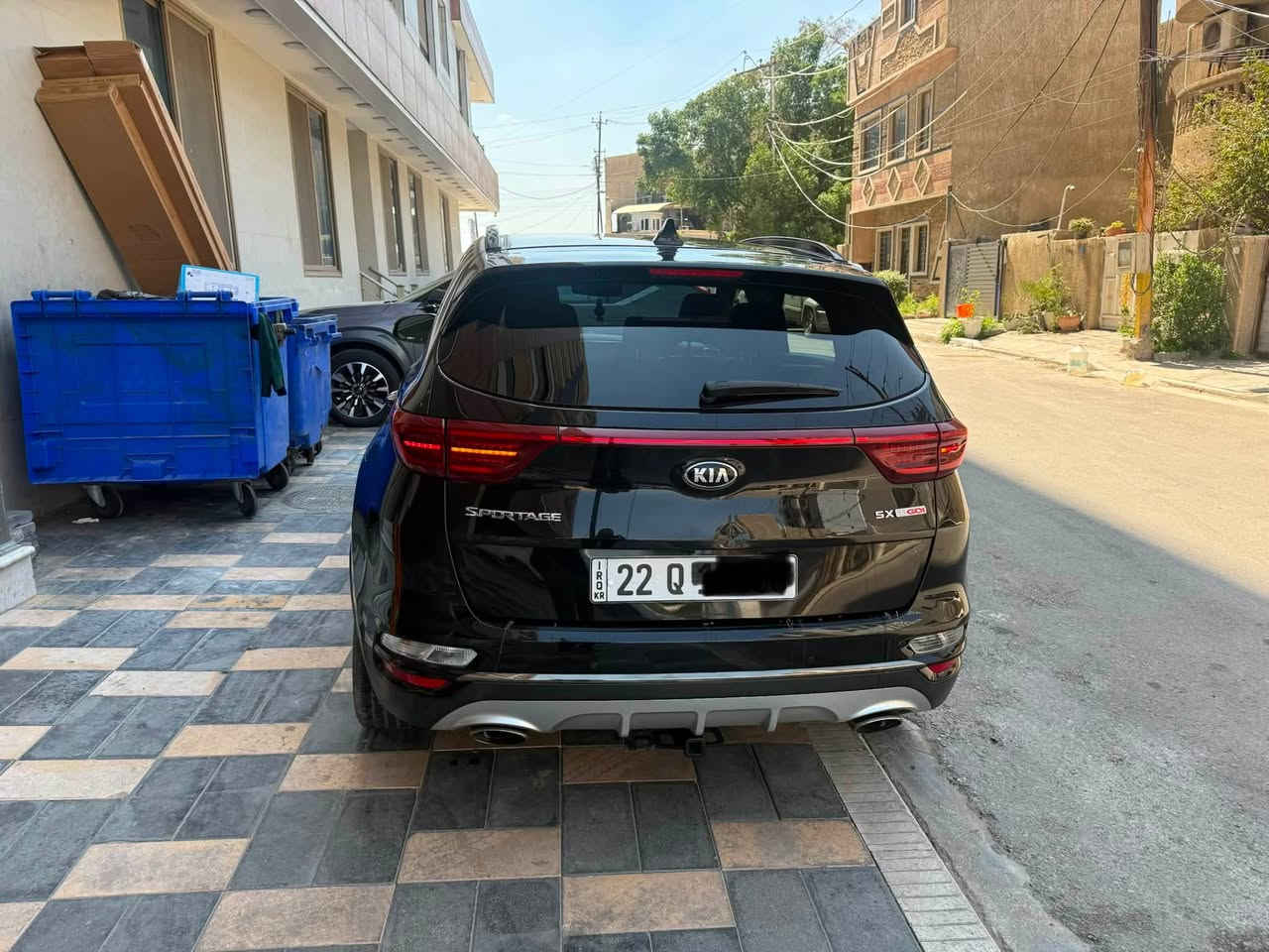 السلام عليكم
للبيع سبورتج موديل ٢٠٢٢ فئة SX Turbo فول فول فول مواصفات ماشية ٥٠ ميل السيارة جديده بمعنى الكلمة لحد هسه بتايرات امريكا المشلن وضربتها طعجه خفيفة بالجاملغ الامامي تعتبر كلين تايتل رقمها اربيل مميز جدا ومواصفاتها : بانوراما // كشنات جلد بلادي // كشنات تدفئة و تبريد // بصمة // LED لايت بلادي // فور ويل // جنطة كهربائية // كروز كنترول الذكي Adaptive cruise control // شحن وايرلس // كشنات كهرباء // مرايا جانبية كهربائية // ويل ١٩ بلادي // ستيرن تدفئة // رادار امامي و خلفي // تحديد و تحذير خروج مسار // سستم صوت هارمن // مكان السيارة بغداد العرصات وسعرها ١٨٥ وبيها مجال بسيط جدا رقم الهاتف *********** وبيه واتس
