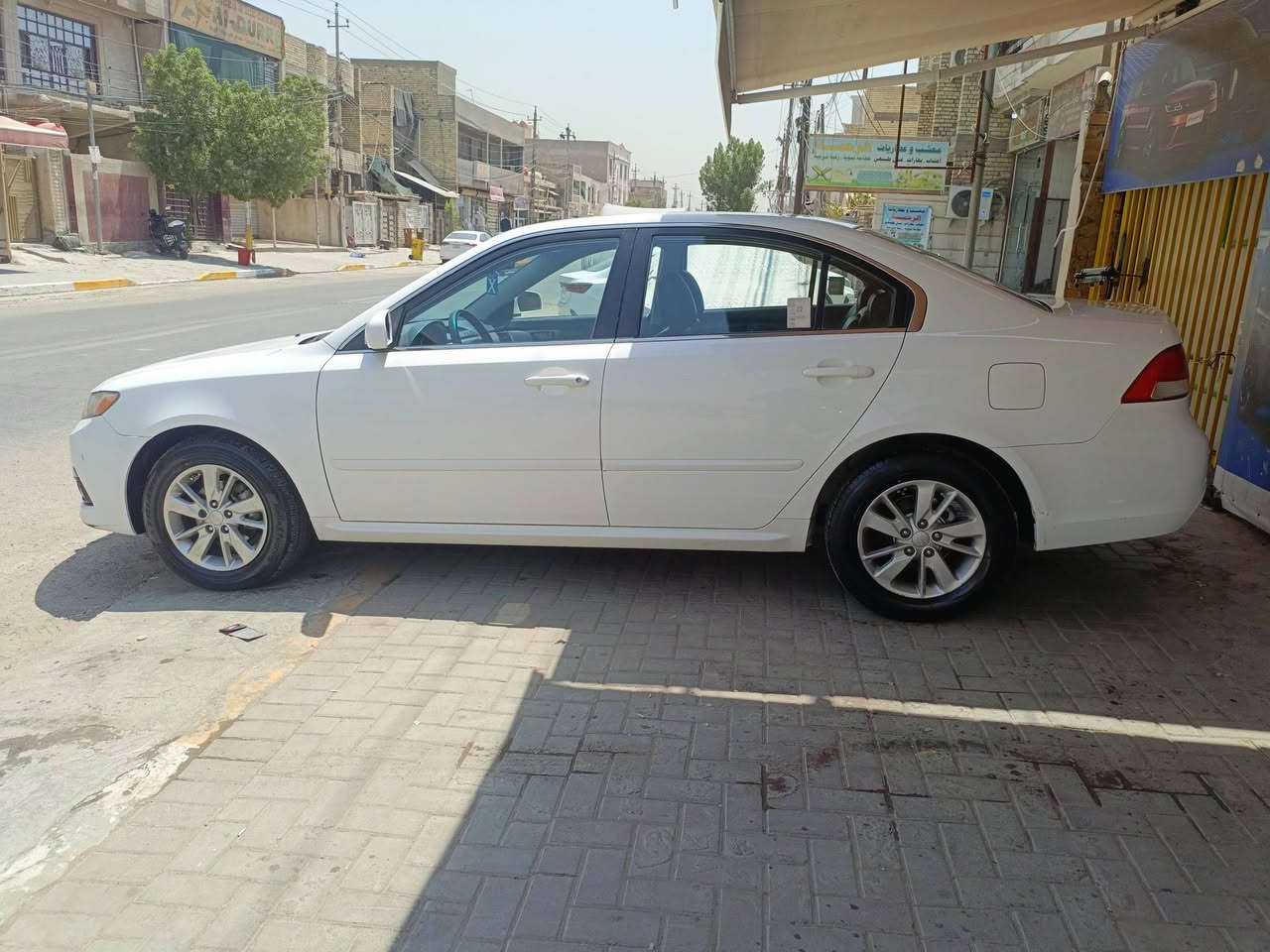 السلام عليكم كيا لبيع 2010بغداد صبغ نص جاملغ ونص باب خلفي السياره جديد وارد كوري السعر 95    ماشي 190.   ***********مكان بغداد الدوره

