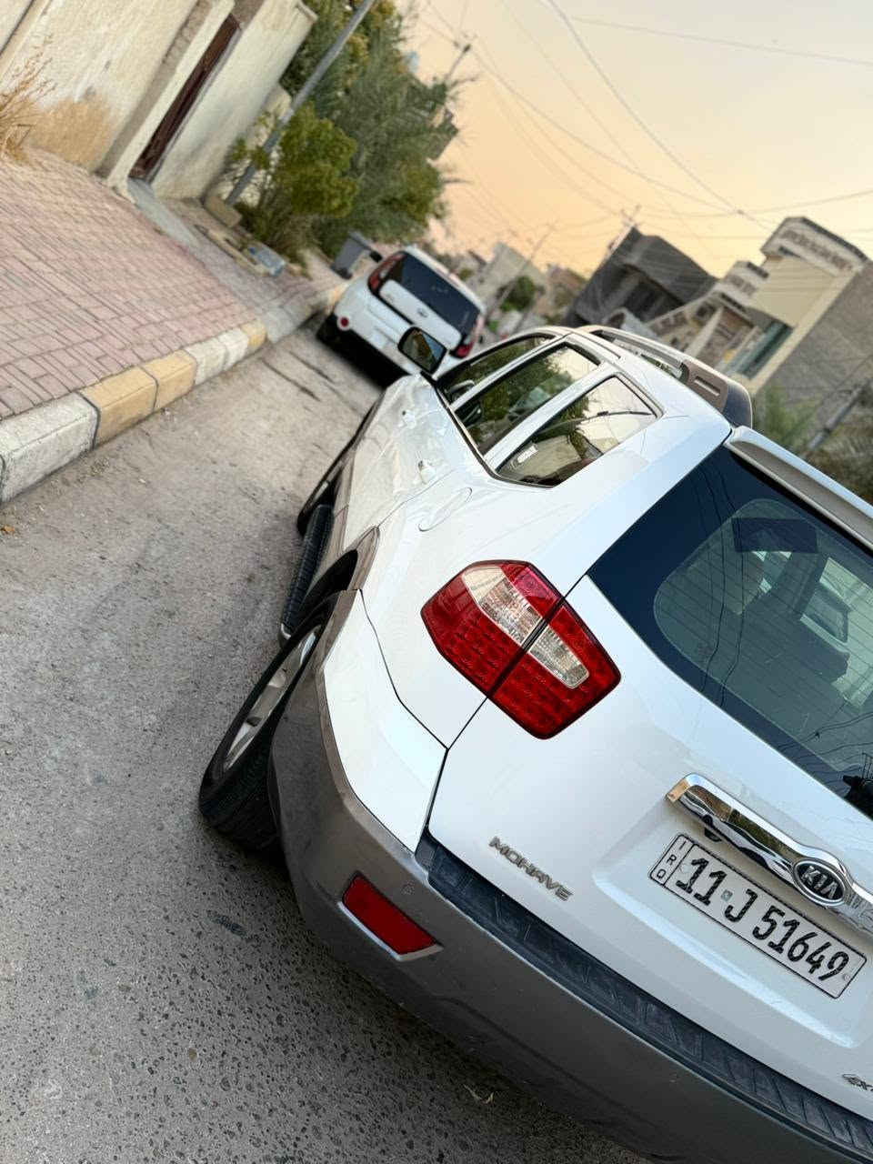 السلام عليكم سياره نوع مهافي مديل 2011فول مواصفات فتحه تحكم استرن حساسات مري شفط كشنات جلد اشاير بل مري شفتات ستيرن مكينه سته ستندر مانع نزلاق قول مثب سرعة سياره جاهزة من كلشي كير مكينه حداديه تخم تاير تبريد ثلج بسمي تحويل مباشر العنوان كربلاء السعر 118بيها مجال رقم الهاتف ***********
