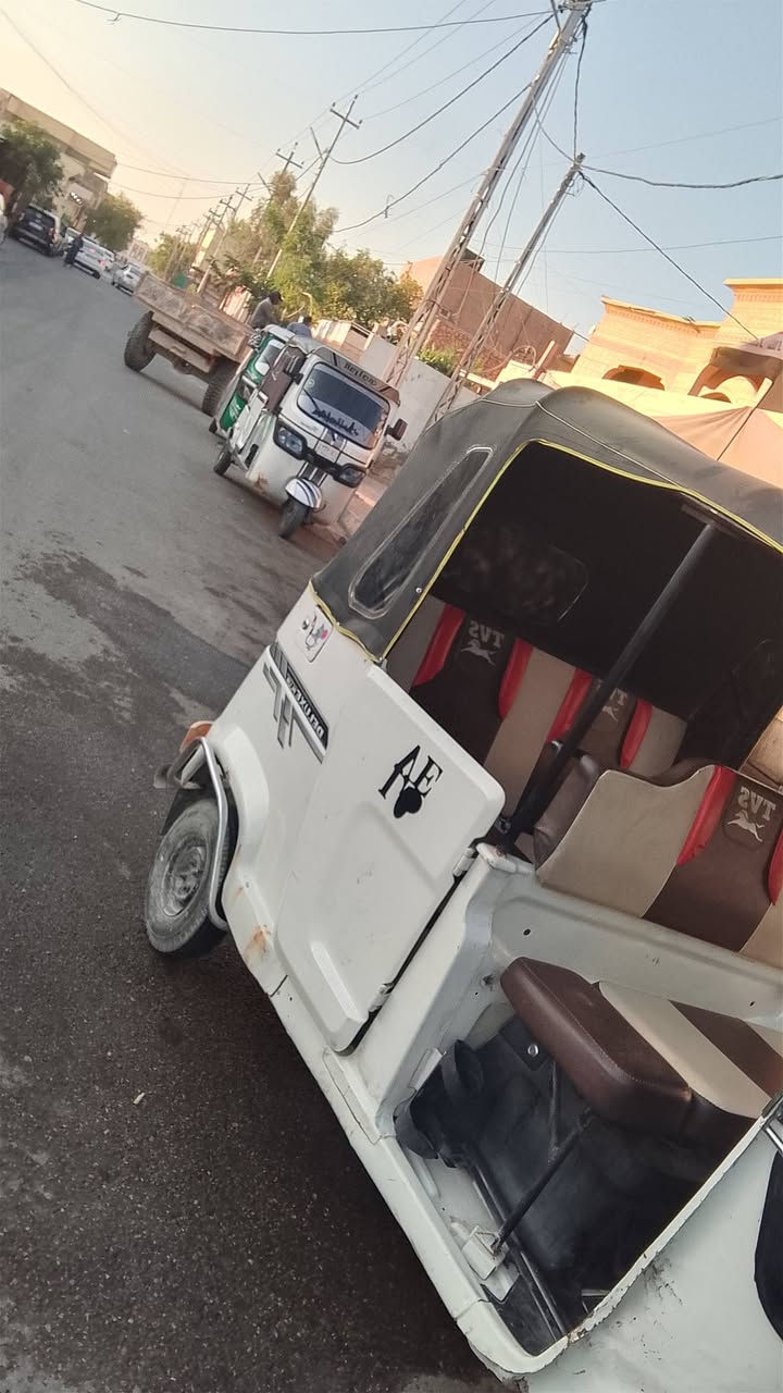 تكتك للبيع موديل  21 سعره  خاص  ***********

