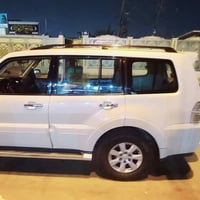 باجيرو • ٢٠١٠ • فول مواصفات