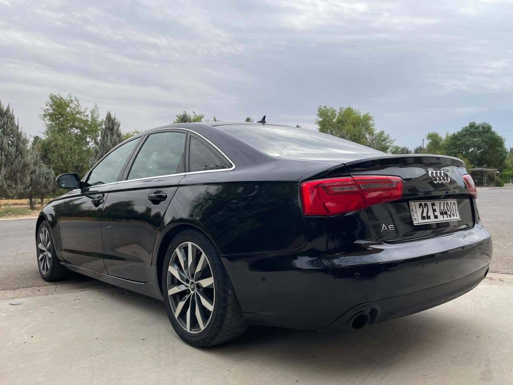 Audi A6 2015 (( خليجي ))
للبيع مراوس اودي A6 فول 

السياره جاهزة بدون نواقص نهائيآ
  
اودي A6 

موديل 2015

 اللون اسود

ماشي 133 الف مايل
 مواصفات خليجية السيارة 
استلام شركة سردار في اربيل 
ضمان دولي السيارة         
                 

محرك 6 سلندر تنفس طبيعي  كير ٨ سرع 🚀 بشرط وضع شركة

                                المواصفات ١/١
1-ابواب وجنطه شفط             

٢- بصمة

٣- سايد بريك كهرباء 

٤- اوتو stop في الازدحامات 

٥- خمس بصمة

٦- بردة خلفية

٧- بردة جانبية

٨- كشنات جلد لاونين قرميطي

٩- كشنات كهرباء

١٠- كشنات خزن ميموري

١١- سيدي  جنجر ٦ اقراص (CD box)
‏DVD

١٢- سستم صوت كامل مضخم 10

١٣- شاشة متحرك

١٤- بلوتوث

١٥- اوتو هولد

١٦- ٤ حساسات امامية

١٧- ٤ حساسات خلفية

١٨- ٤ وضعيات قيادة

١٩- گیر  اوتوماتيك 

٢٠- گیر عادي 

٢١- گیر سپورت

٢٢- گیر  ستیرن (شفتات ستيرن)

٢٣- عداد سرعة 300 ✈️

 ٢٤- نظام ABS و مانع انزلاق 

٢٥- قفل  سرعة 

٢٦- تحكم ستيرن جهتين 
 
٢٧- بك   لايت ليد

٢٨- لايتات  امامي  ليد

٢٩- كشافات زينون

 ٣٠- لايتات  نظام دوارة

٣١- زراك لايت جهتين 

٣٢- مري قلاب 

٣٣- اشاير بالمري 

٣٤- تبريد مركزي ٣ قطع مناخ منفصل تحكم كامل من قبل السائق او راكب الامامي و الخلفي 

٣٥- ثلاجة
 
 ****************
گیر و محرك بالشرط

حدادية جديد بالشرط

تبريد ثلج بالشرط
******************

السيارة بيها فقط صبغ حزام بدون حادث 
معجون السيارة كفاااااااله عامه 

*******************
مکان سيارة اربيل 📍
رقم اربيل دولي سنويه هز فحص جديد
) السياره باسمي تحب تحويل تحب وكاله نفس اليوم
*********** واتساب
***********☎ أربيل, العراق
