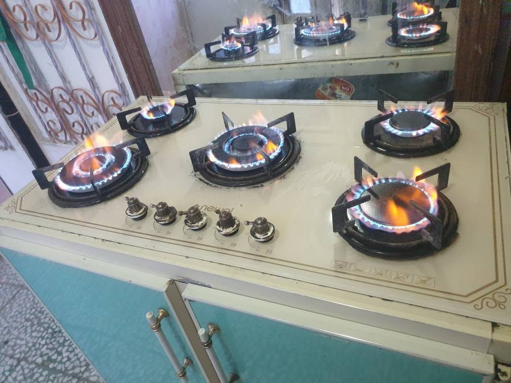 طباخ المنيوم نضيف كلش شغال سعره ١٧٥ وبي مجال *********** عمارة, ميسان
