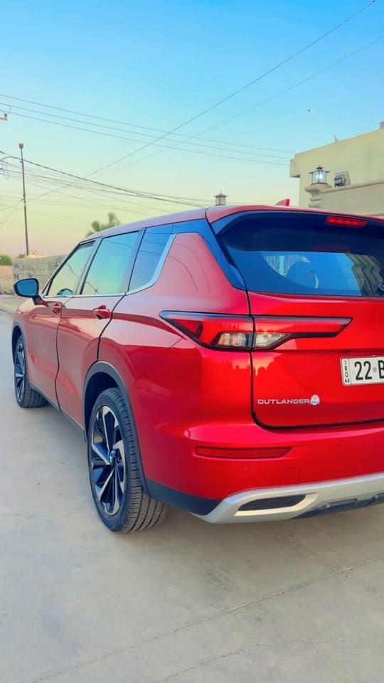 𝐌𝐈𝐓𝐒𝐔𝐁𝐈𝐒𝐇𝐈 𝐎𝐔𝐓𝐋𝐀𝐍𝐃𝐄𝐑
ميتسوبيشي اوتلاندر  موديل : 2022 SE 

حجم المحرك : 2.5L ( 4,سلندر )  

 بدون صبغ ✅  كلين 

المواصفات

 بصمة ابـــواب 

بصمة تشـــغـــيل 

شـــاشـــة كبير لمـــس

شحن وايـــرليـــس

‎كاميرا °360

‎كاميرا امامي 

‎كاميرا جانبي

‎كاميرا خلفي

هاند بريك بصمة

اوتو ستارات (𝐀𝐔𝐓𝐎 𝐒𝐓𝐀𝐑𝐓)

اوتو ستوب (𝐀𝐔𝐓𝐎  𝐒𝐓𝐎𝐏)

رادار امامي (تحديد مسار)

رادار جانبي  (نقاط عمياء)

رادار خلفي (التحذير من الاصطدام)

حساسات امامي

حساسات جانبي 

حساسات خلفي 

نظام (𝐄𝐂𝐎)

نظام (𝐍𝐎𝐑𝐌𝐀𝐋) 

نظام (𝐓𝐀𝐑𝐌𝐀𝐂

نظام (𝐆𝐑𝐀𝐕𝐄𝐋)

نظام (𝐒𝐇𝐖𝐎)

كشنات جلد+شامو

كشنات كهربائي

كشنات هیتر

تحكمات استيرن 

استيرن هیتر

تبريد لمس 

تبريد مركزي 

صندوق شفط كهربائي 

لايتات (𝐋𝐄𝐃) ليد عدسة زينون بلادي

بلاجيكتور (𝐋𝐄𝐃) ليد بلادي

بكلايتات (𝐋𝐄𝐃) ليد بلادي

ويل كروم 

السعر 200 $

‏‎تفاصيل اكثر الاتصال علی ارقام التالي‏ 

عنوان كركوك

*********** واتس اب
