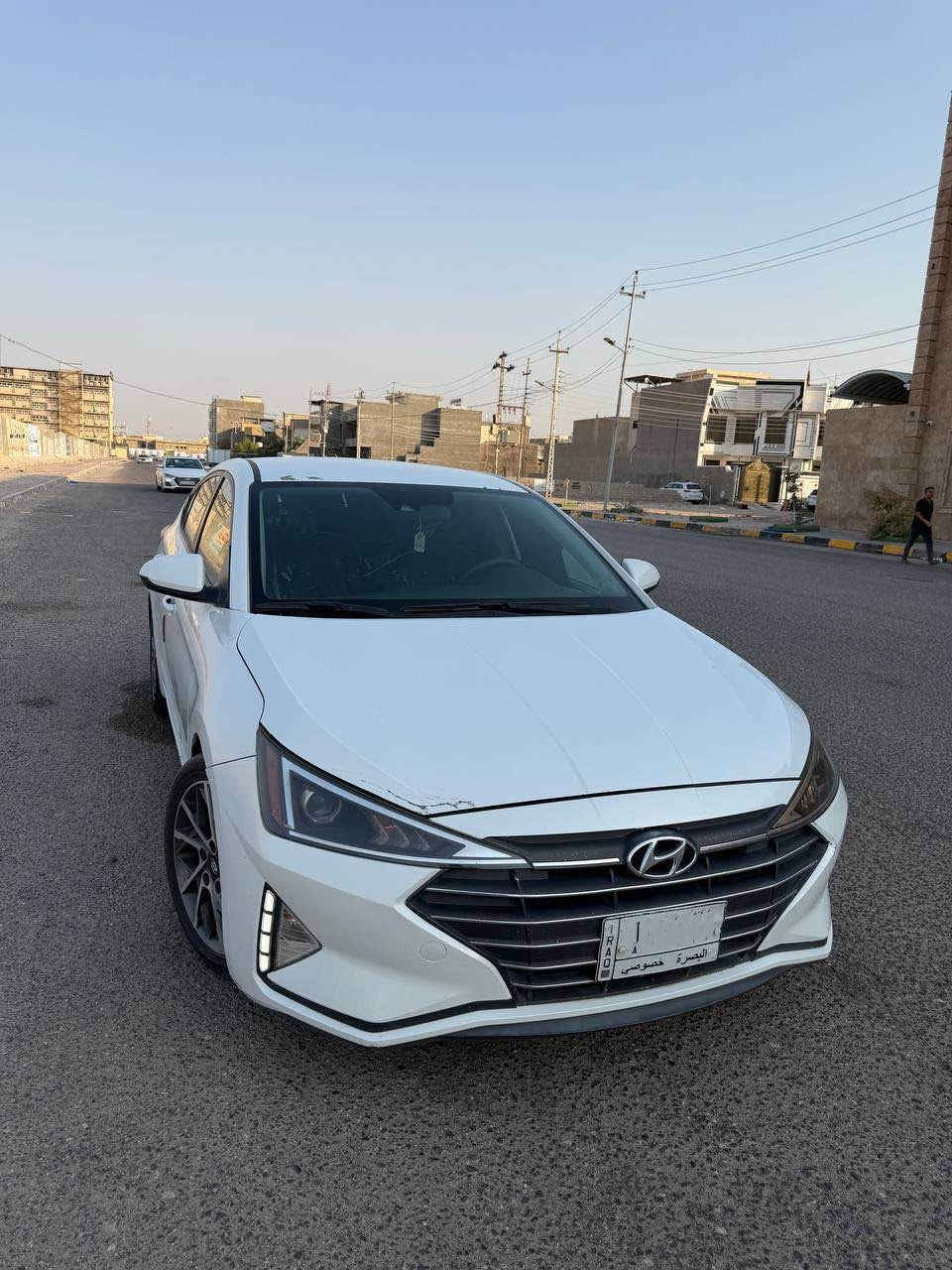 النترا مديل 2020 محرك 2000 دوش كير AT 
مابيه ضربه ولا حادث بيه فقط بارد بدون دواخل
*********** البصرة, العراق
