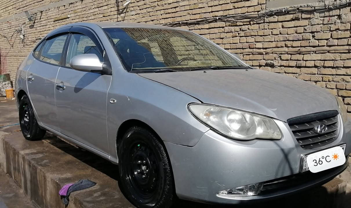 النترا افانتي  2010 ادوات ادوات متؤم اربيل طبق الأصل
سياره جاهزه 
كير محرك 
تبريد
باتري جديد
كهربائيات كلها شغاله
تخم ويل جديد 
تخم تاير 
تخم استد استيل
حداديه حلوه
السعر 35 
مكانها بالعماره
***********

نص مكتوب في الصور:
- 36°C