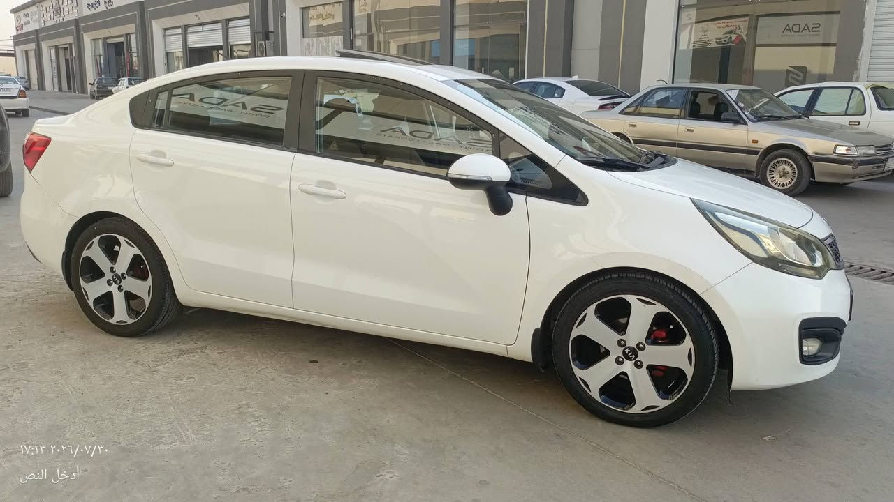 السلام عليكم ريو 2014 صبغ قطعة واحدة السيارة سلايت مواصفات حلوه محرك وكير شرط السعر (95) $وبيها مجال للطيبين الاتصال على الرقم ***********
***********
مكلف بلنشر
