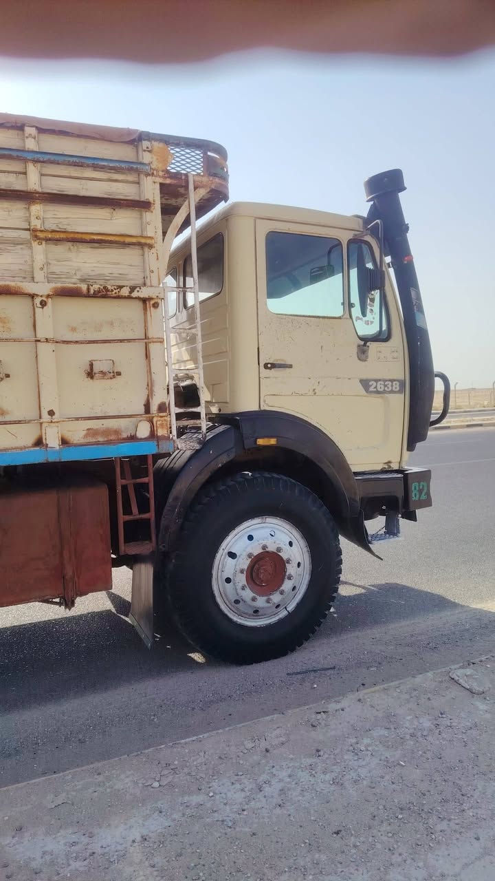 البي البيع موديل 75 كير 25 جديد مكينه 8 جديده لا صرف ولا بخار عل شرط قماره 82 بلاديه بدون صبغ شاصي مكفول كفاله عامه حته من الصبغ سياره عل وضع الشركه رقم بغداد ألماني شرط التحويل مكاني نجف الشراي يتصل على رقم ***********
