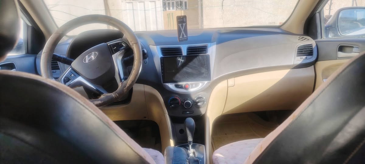 السلام عليكم
اكسنت 2013 خليجي خليجي محرك 1600 كير محرك تبريد ثلج صدر أمامي خلفي باتري جديد بيها 4 قطع صبغ بدون دواخل رقم بغداد دولي بسمي السعر ٨٤ وبيها مجال للاستفسار ***********
