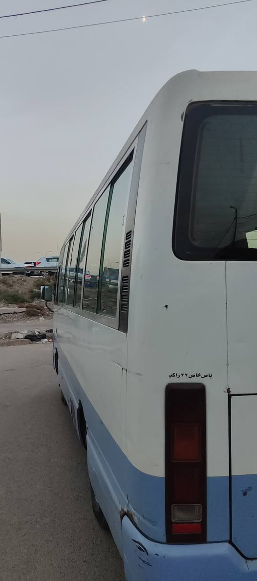 نيسان ٢٠٠٢ • ورقه • بغداد