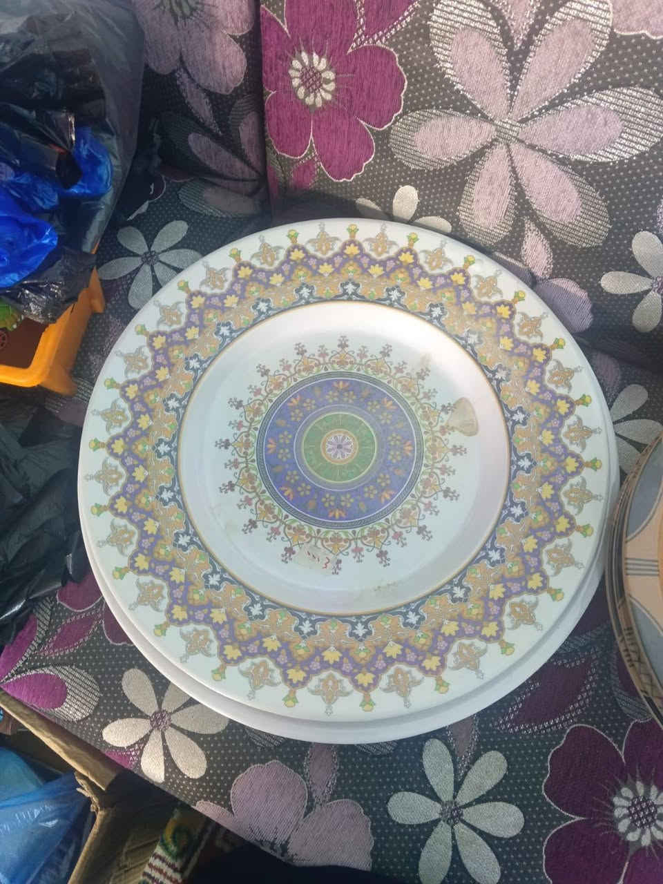 ورده امزون • طقم سفرة • صور فيديو