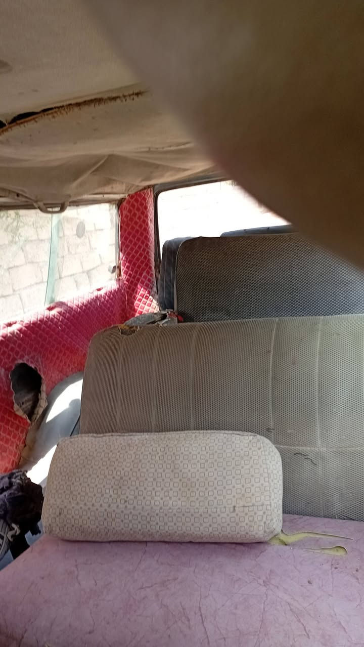 كيا بستا ٩٤ سنويه ساقطه صاحبهه بغداد ماواصله مكينه ونجي جديده كير فتون بيهه سياره شغاله ١٢ ورقه بيهه مجال  المكان العباره حد مكسر *********** اتصال

