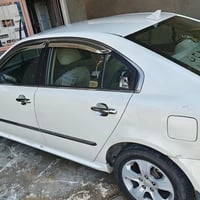 السياره ضرره مبدله قطعتين بونيد وجاملق مكفوله كير ومكينه 2400 السعر 10...