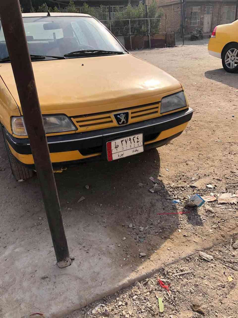 سلام عليكم بيجو405البيع سياره بيه كير ومكينه كورلا بكاجو تبريد شغال سياره خير من الله سنويه صاقطه عليه غرامه 100الف وهيئه 150الف تاخذ تحويل صافي موديل 2010سعر 20$وبيه مجال***********

