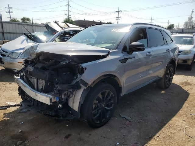 �🔥 للبيع سورينتو 2022 – فول مواصفات 🔥🔥
🚘 KIA SORENTO 2022
📍 السيارة جاهزة للاستخدام وما تحتاج أي صرف

🔹 الممشى: 60 ألف ميل
🔹 المكينة: 2.5 Turbo GDI
🔹 فول مواصفات
🔹 جلد + كراسي منفصلة
🔹 تبريد قطعتين
🔹 فول مواصفات . 

💯 السيارة مدامة ومصروف عليها:
✅ تخم تايرات
✅ بطارية
✅ بلكات
✅ بخاخات
وتم تبديل القطع الاستهلاكية المهمة، يعني المشتري يستلم سيارة مجهزة وجاهزة بدون ما يدخل بدوامة الصرف.

⚠️ بالنسبة للحادث:
السيارة تعرضت لحادث سابق، والتبديل كان للبنيد فقط.
عدا ذلك، السيارة ما بيها شخط أو أضرار من الحادث.

📸 صور الحادث وصور السونار مرفقة بالإعلان، وكلشي واضح أمام المشتري بدون أي إخفاء.

🔍 الفحص مفتوح بأي مكان يختاره المشتري
والسيارة حاضرة للفحص والتأكد من كل التفاصيل.

⭐ سيارة نظيفة، مدامة، ومواصفاتها عالية، واللي يدور سورينتو 2022 جاهزة وما تحتاج صرف يستحق يشوفها.

💰 
📞 للاستفسار والتفاصيل: ***********
